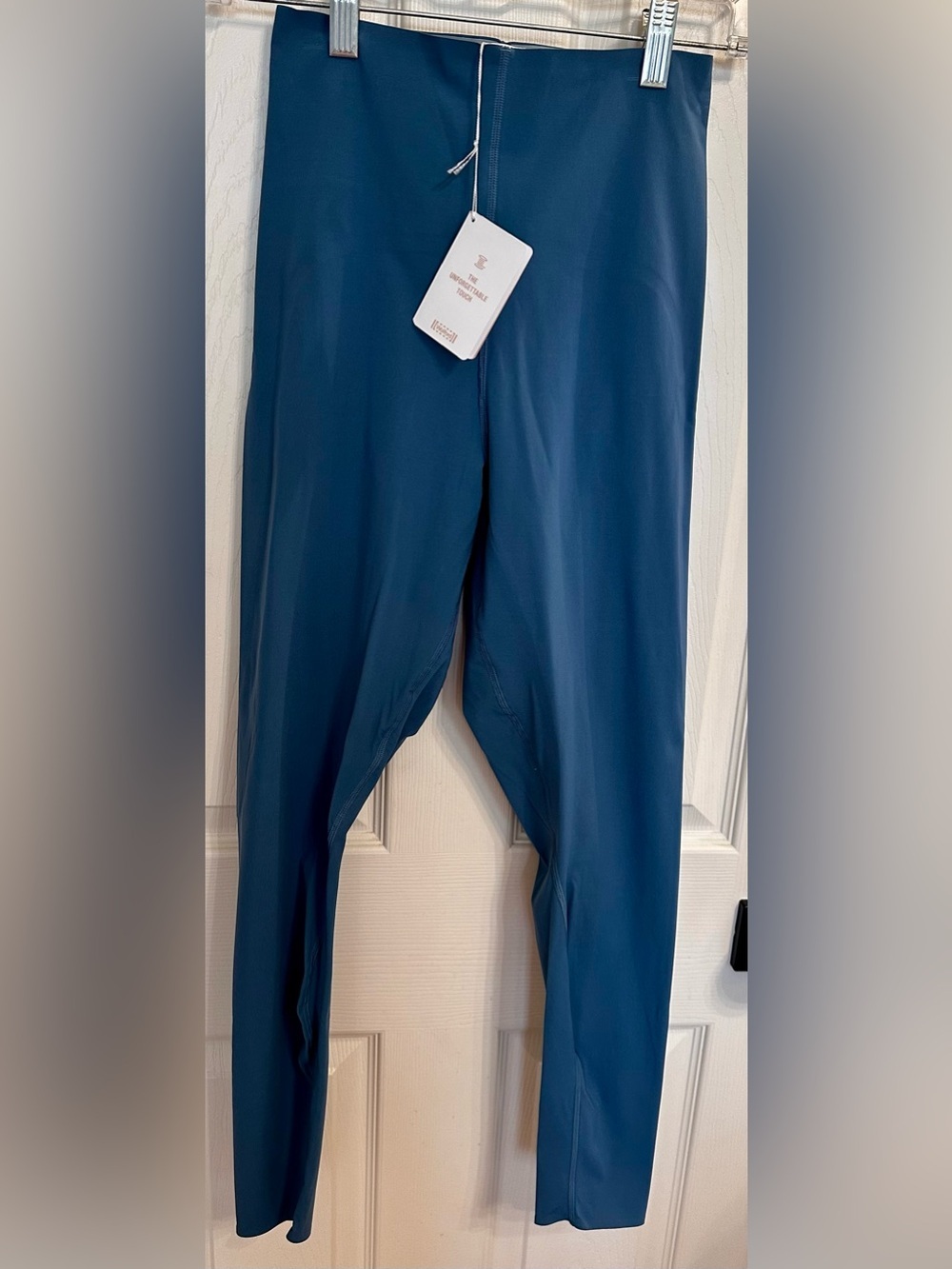 Wolford W-Bonded Leggings in Lake Size S - $240 - Picture 8 of 10